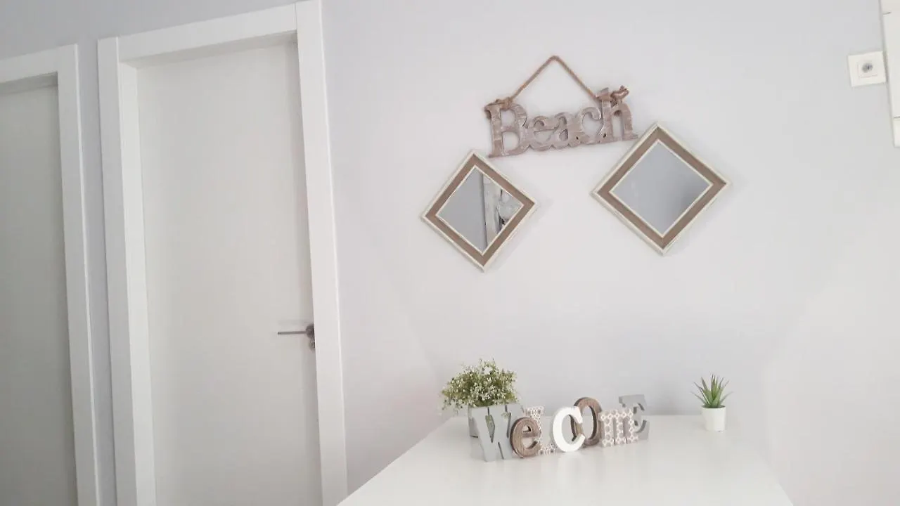 Appartement Los Nidos Sea Pretty&Beach- La Carihuela Torremolinos Spanje